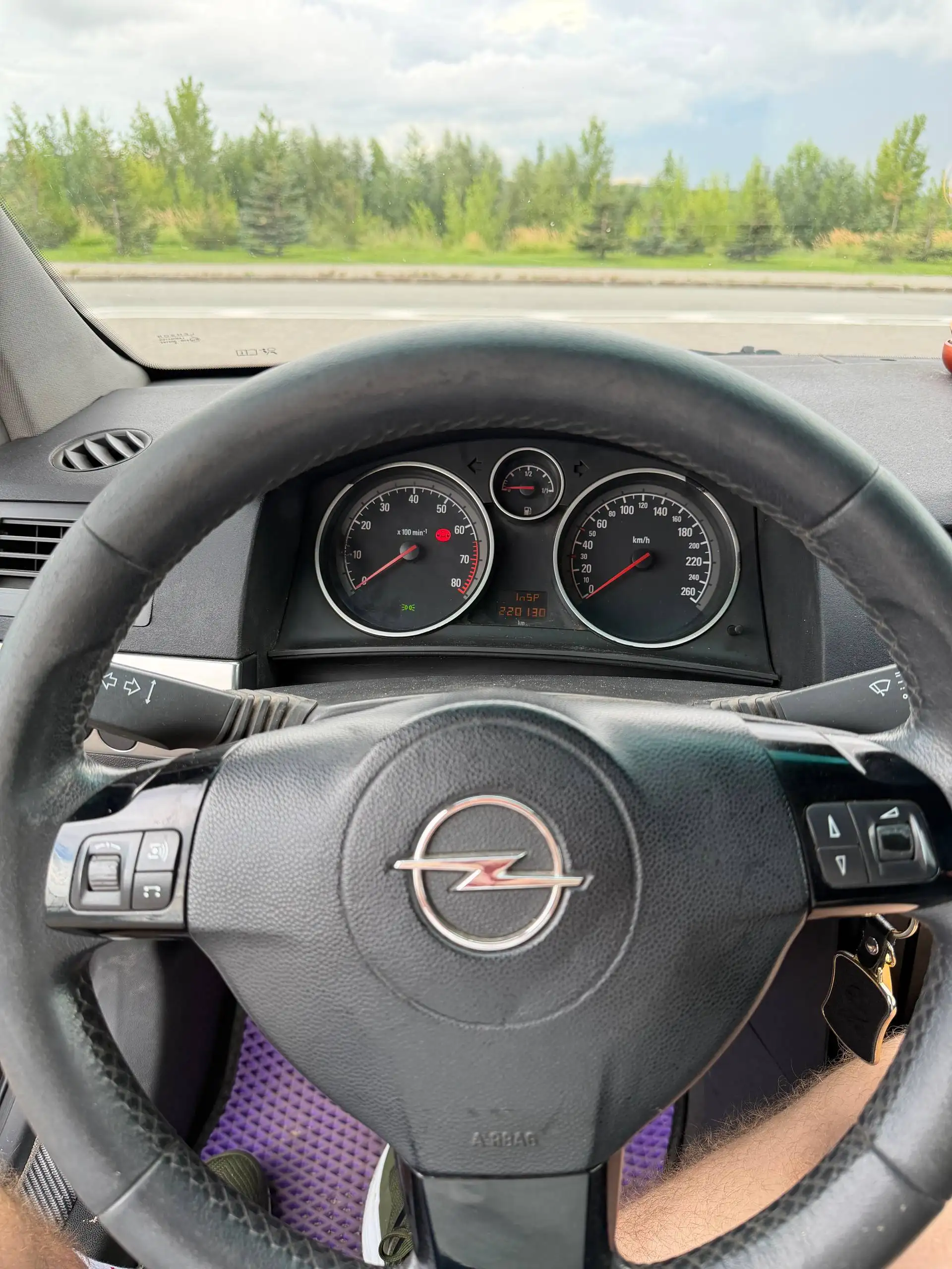 OPEL ASTRA GTC 2009 1.8 - Легковые автомобили (Авто) в Казань