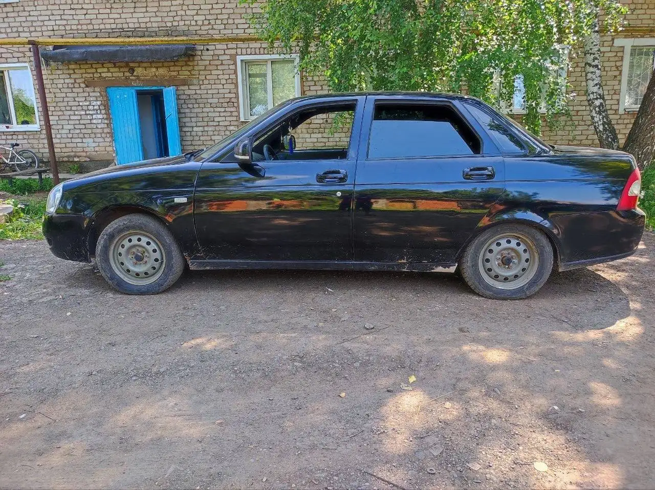 Автомобиль в максимальной комплектации, красивый кузов - Авто в Оренбург
