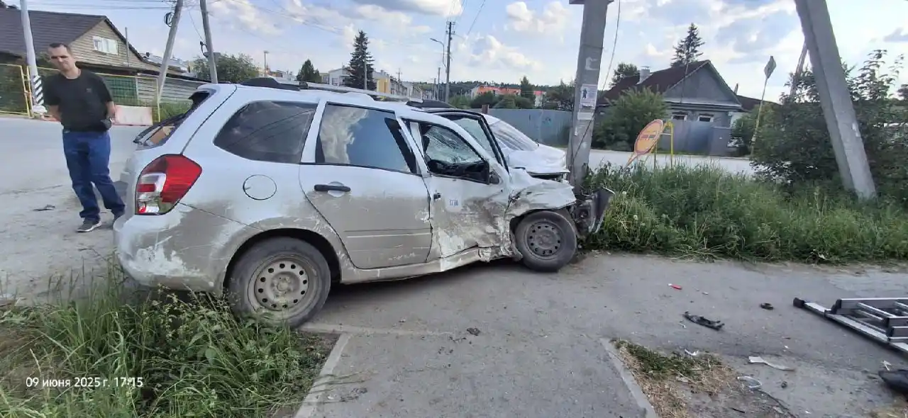 ВАЗ (Lada) Granta 1 поколение [рестайлинг] 2021