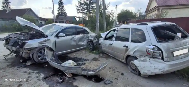 ВАЗ (Lada) Granta 1 поколение [рестайлинг] 2021