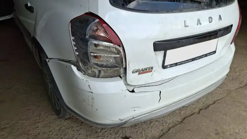 ВАЗ (Lada) Granta 1 поколение [рестайлинг] 2021