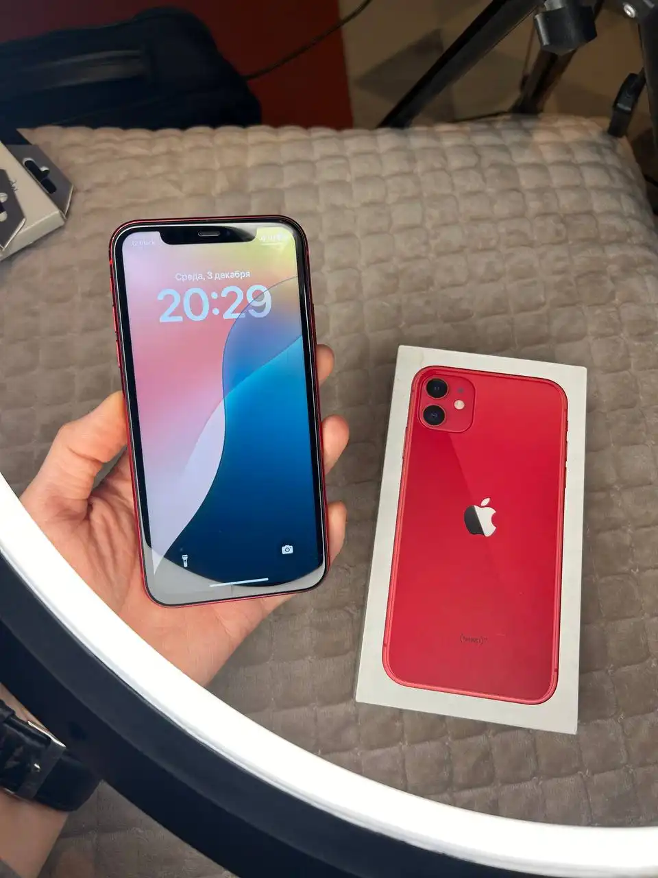 iPhone 11 64GB в хорошем состоянии