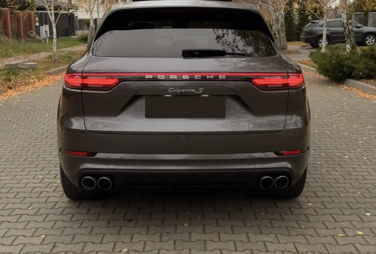 Porsche Cayenne S 2018 в Оренбурге