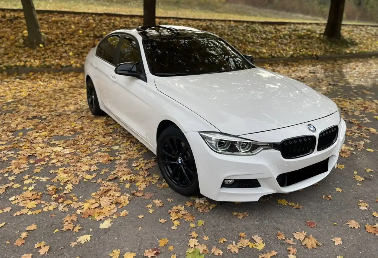 BMW 3 Series 2018 с пробегом 97 000 км