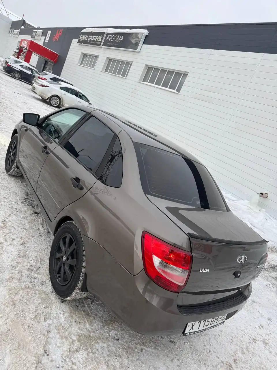 Продажа автомобиля 2016 года с пробегом 138 т км в Оренбурге