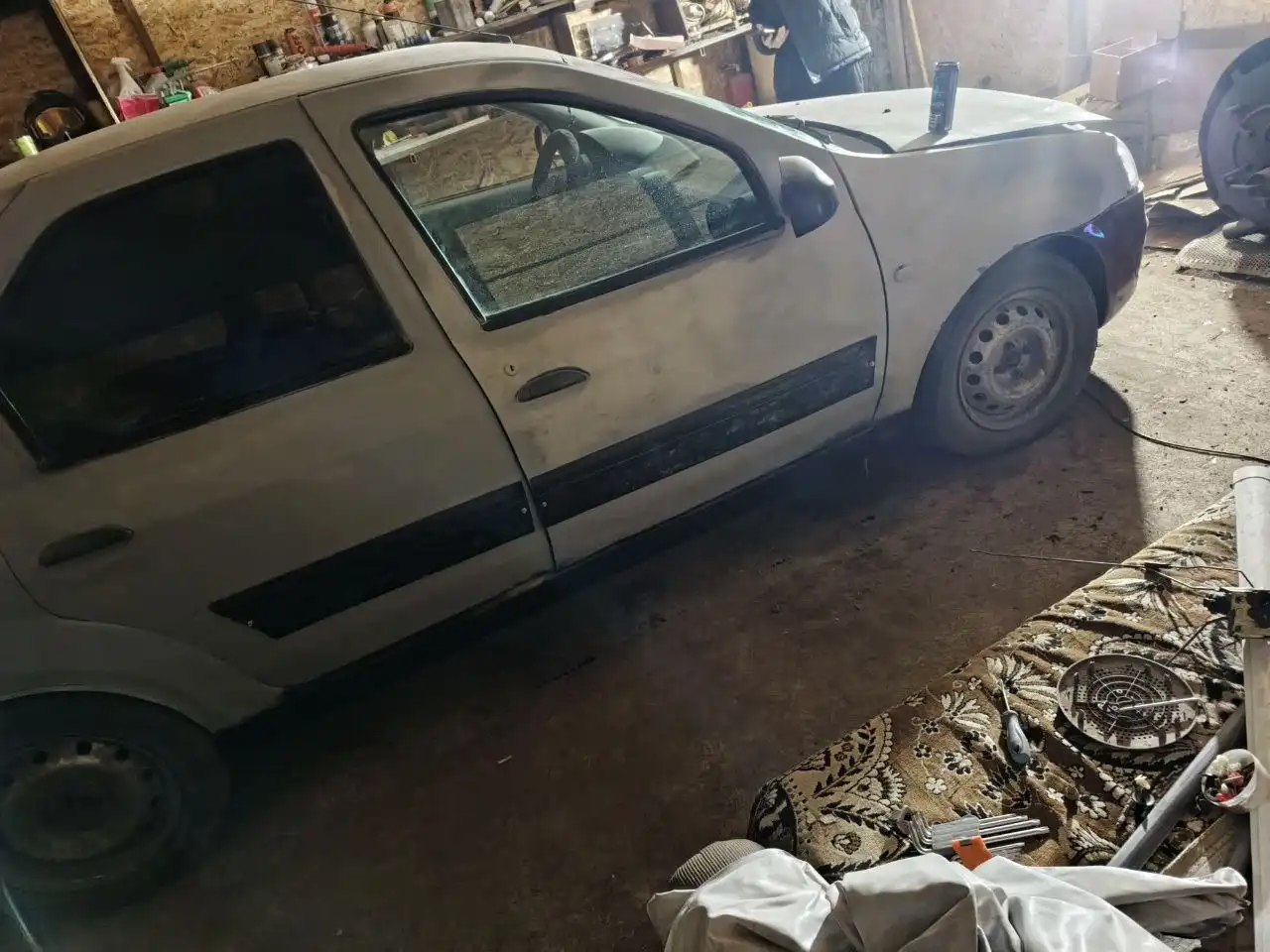 Продам Рено Логан