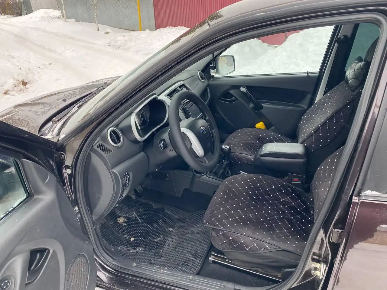 Продажа автомобиля 2015 года в Оренбурге - Авто в Оренбург