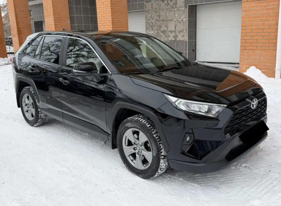 Продажа Toyota RAV4 V поколения 2022 года - Легковые автомобили (Авто) в Оренбург