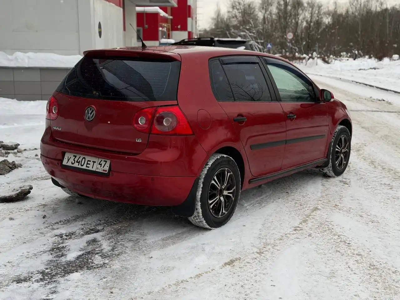 Volkswagen Golf 5 2007 года с АКПП - Легковые автомобили (Авто) в Москва