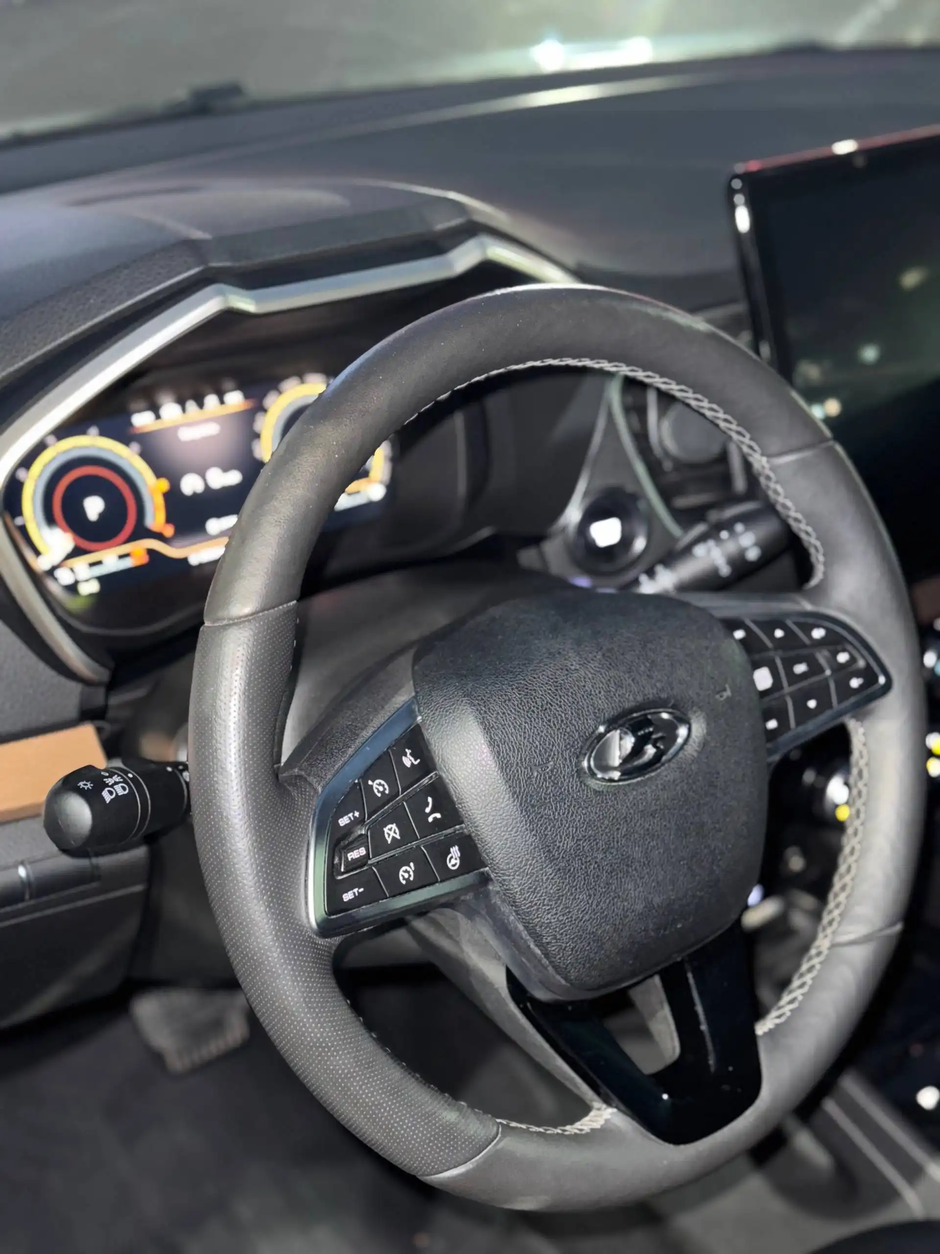 Продажа Лады Весты Кросс 1.4 - Авто в Оренбург