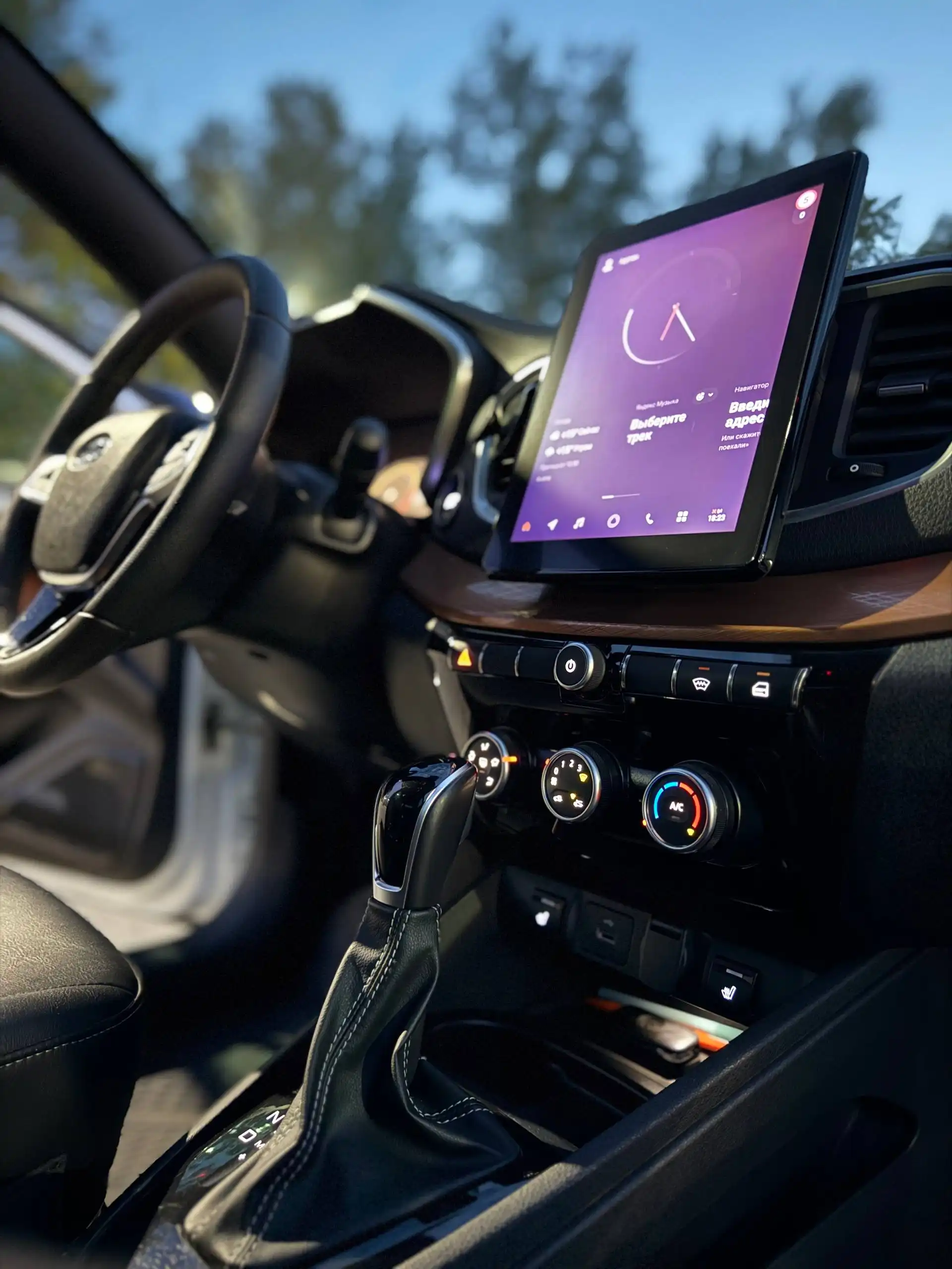 Продажа Лады Весты Кросс 1.4 - Авто в Оренбург