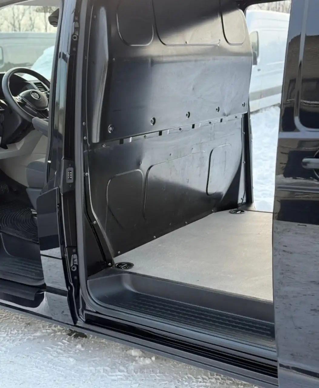 Volkswagen Transporter 2019 T6 автомат дизель 2.0 - Фургоны (Авто) в Оренбург