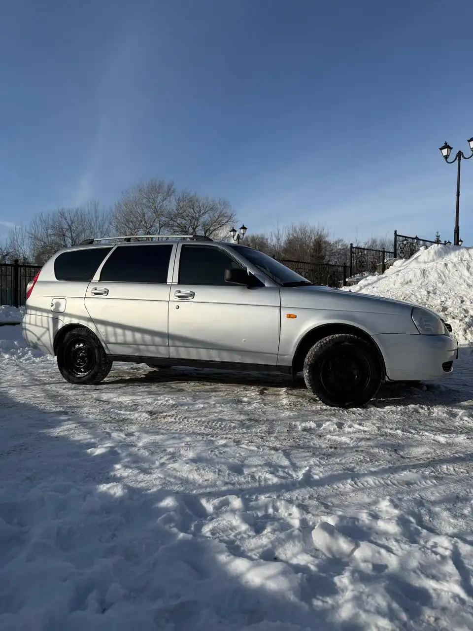Лада Приора 2171 2011 года выпуска - Легковые автомобили (Авто) в Оренбург