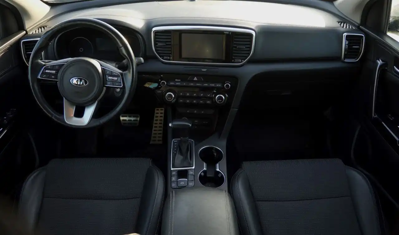 Продам Kia Sportage 2021 года - Легковые автомобили (Авто) в Оренбург