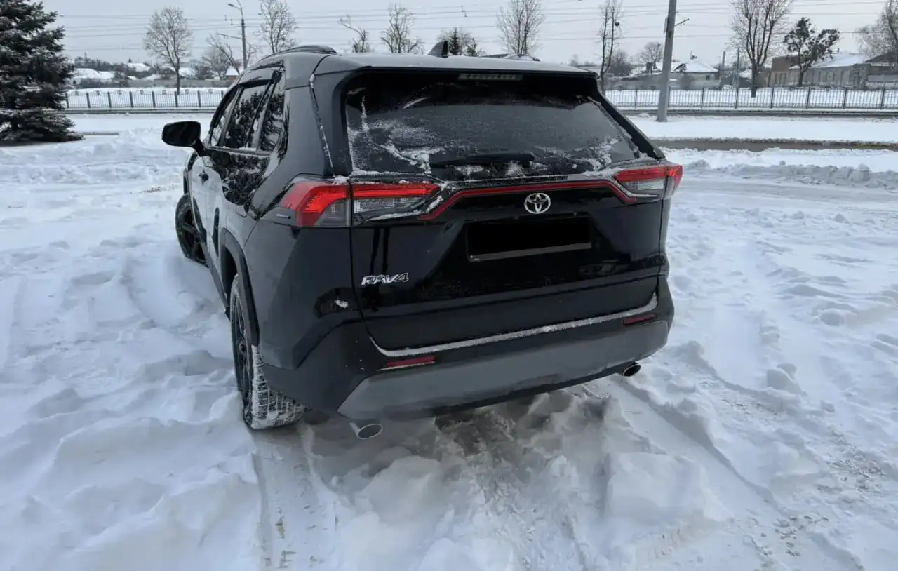 Toyota RAV4 2020 года, 2.0 бензин, 50 000 км - Легковые автомобили (Авто) в Оренбург