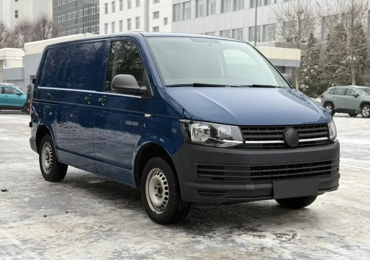 Volkswagen Transporter 2018 в хорошем состоянии - Минивэны и микроавтобусы (Авто) в Оренбург