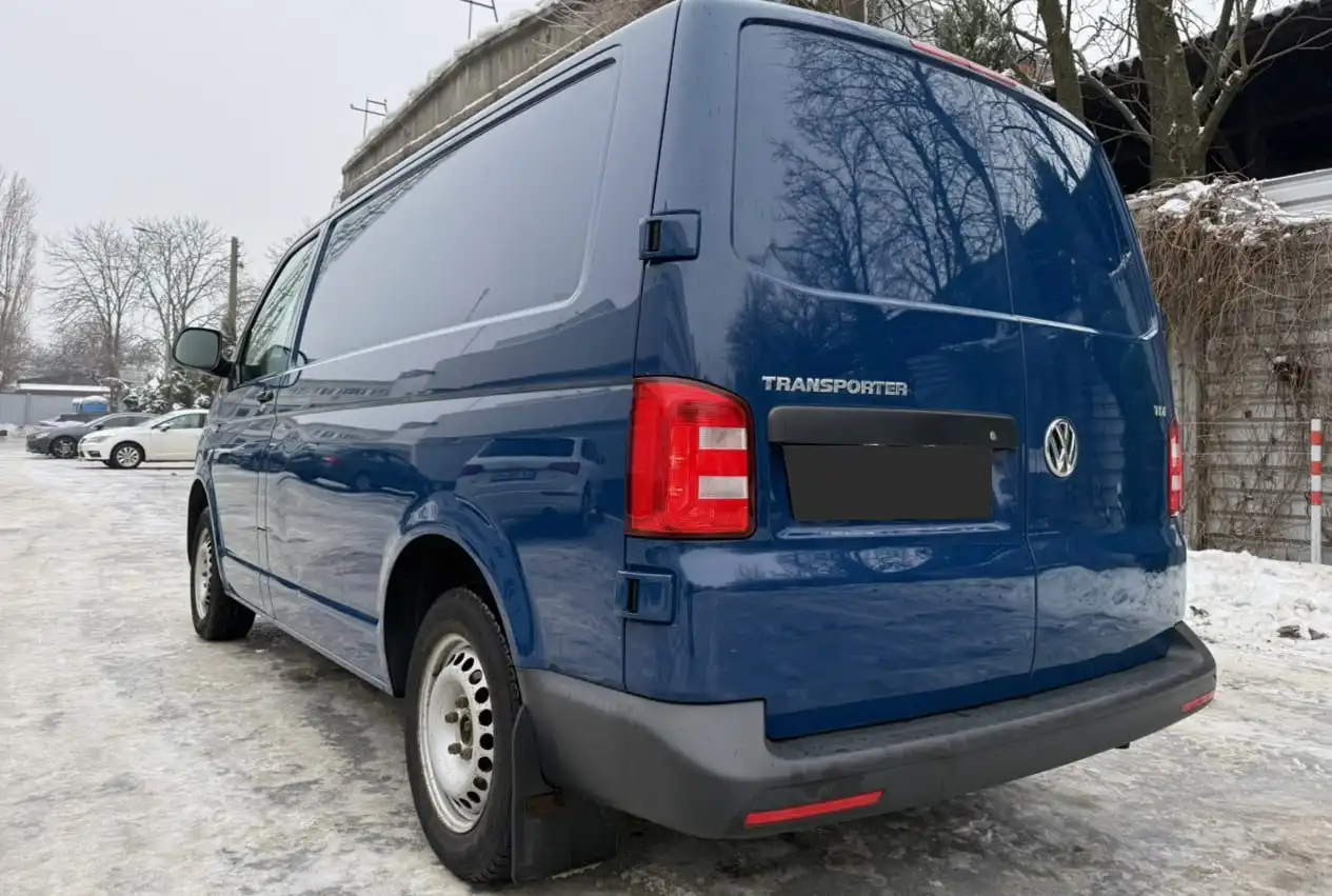 Volkswagen Transporter 2018 в хорошем состоянии - Минивэны и микроавтобусы (Авто) в Оренбург
