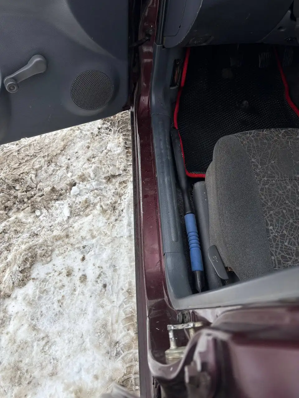 Продажа автомобиля 2011 года - Легковые автомобили (Авто) в Оренбург