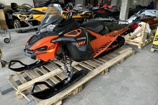 BRP Lynx Xterrain brutal 850 E-TEC - Микроавтобусы в Москва