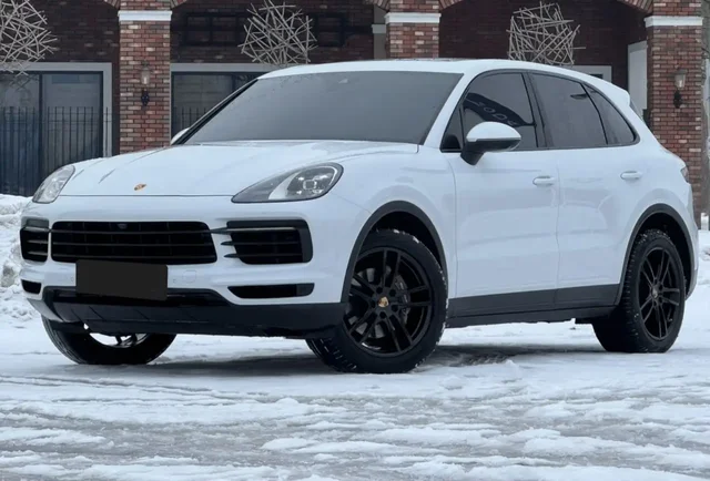 Продам Porsche Cayenne 2018 - Легковые автомобили в Оренбург