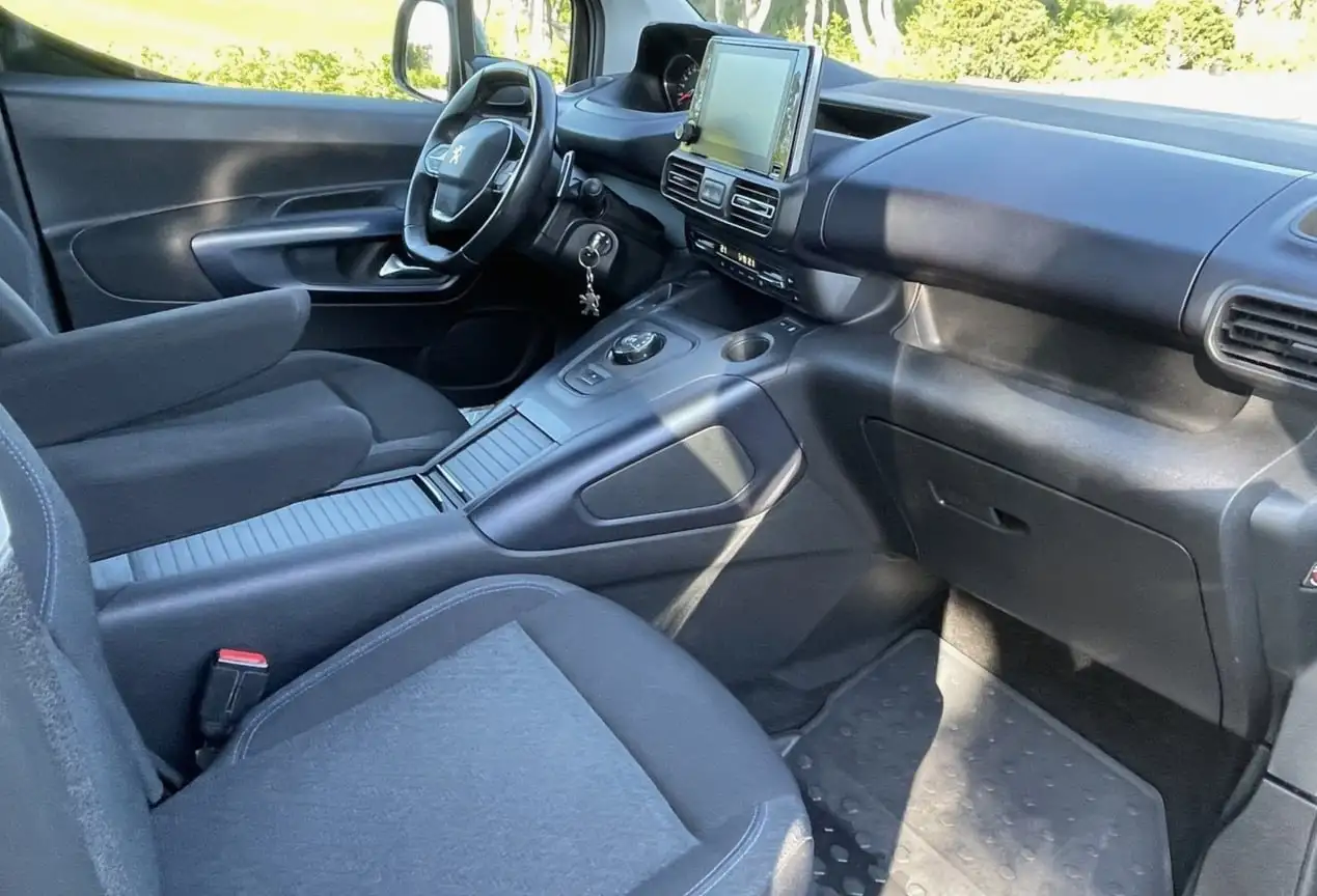 Продам Peugeot Rifter в отличном состоянии - Легковые автомобили (Авто) в Оренбург