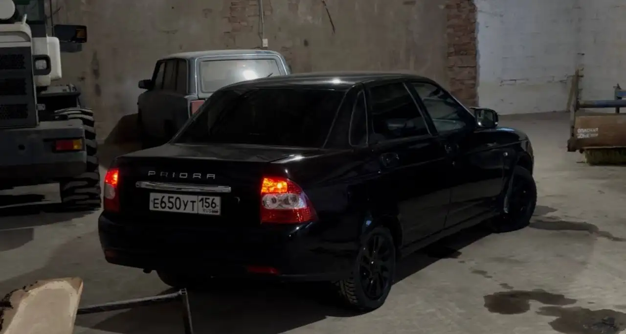 Продам Лада Приора 16-клапанная в хорошем состоянии - Легковые автомобили (Авто) в Оренбург