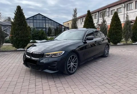 BMW 3 Series 2020 года с пробегом 96 000 км - Ветераны советского автопрома в Оренбург