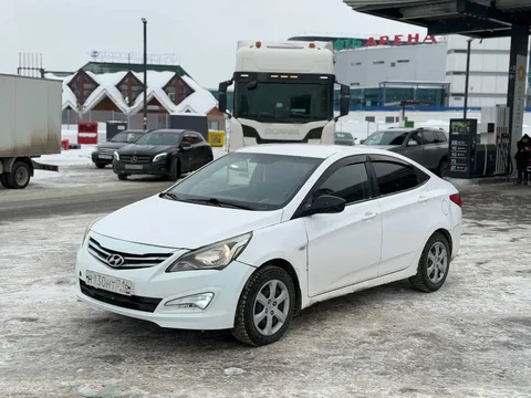 Продажа Hyundai Solaris 2014 рестайлинг - Ветераны советского автопрома в Оренбург