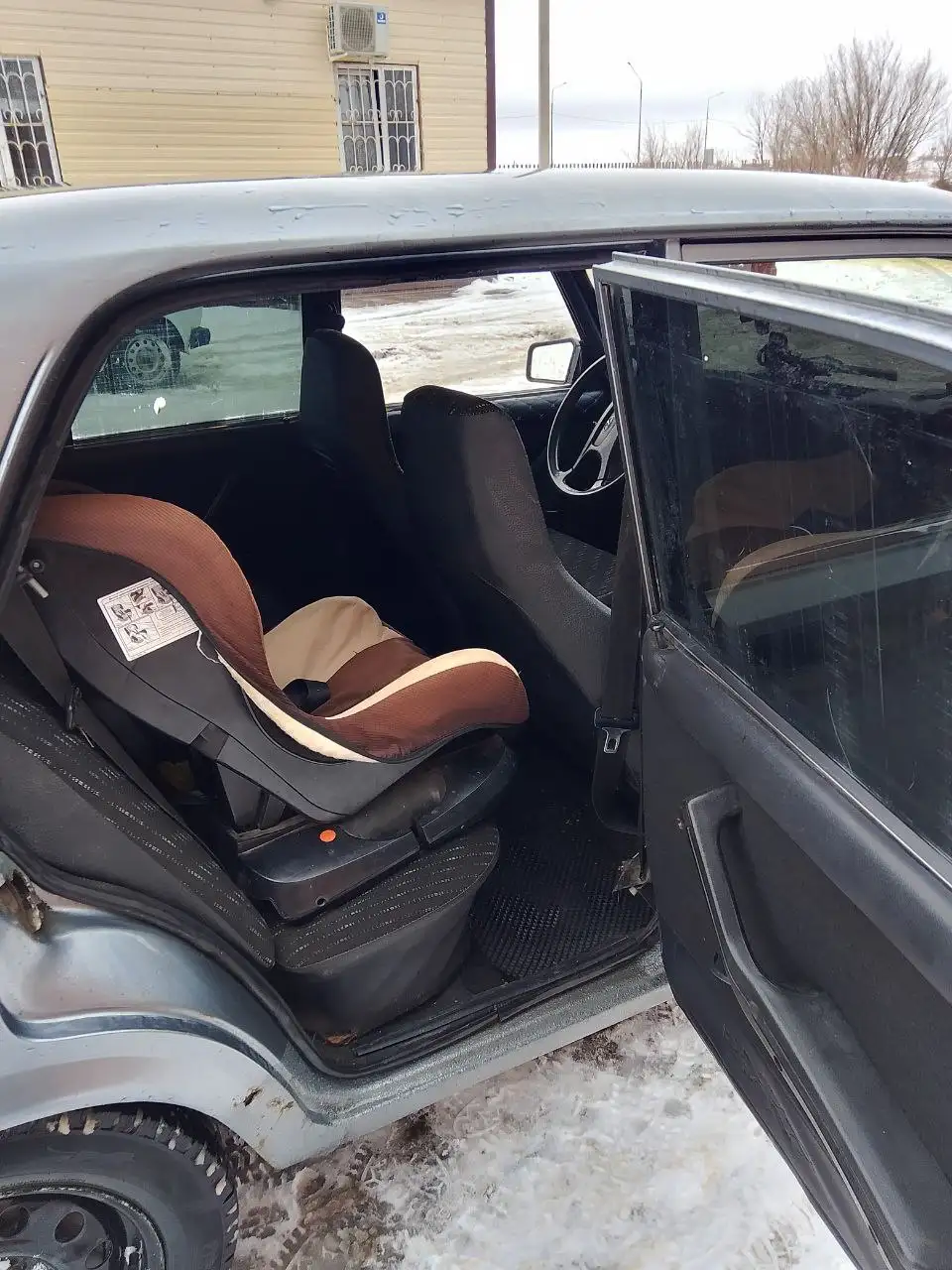 Продажа автомобиля 2010 года - Авто в Оренбург