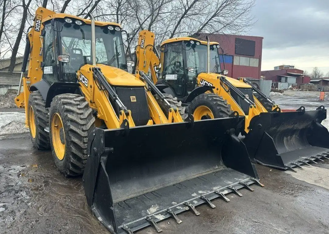 Продажа экскаваторов-погрузчиков JCB 4CX и 3CX 2024 года - Спецтехника (Авто) в Оренбург