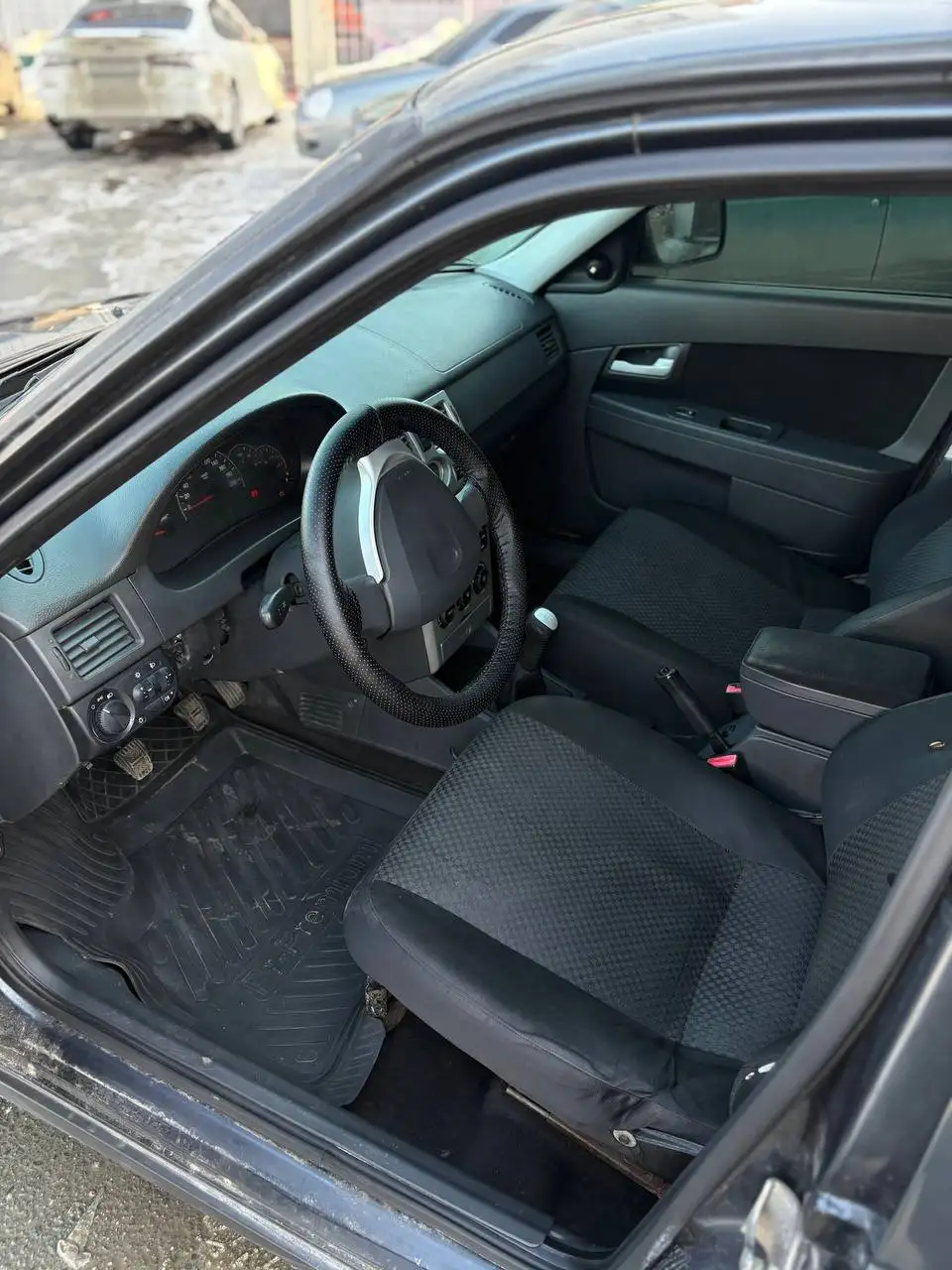 Продам автомобиль Lada Priora 2012 года - Легковые автомобили (Авто) в Оренбург