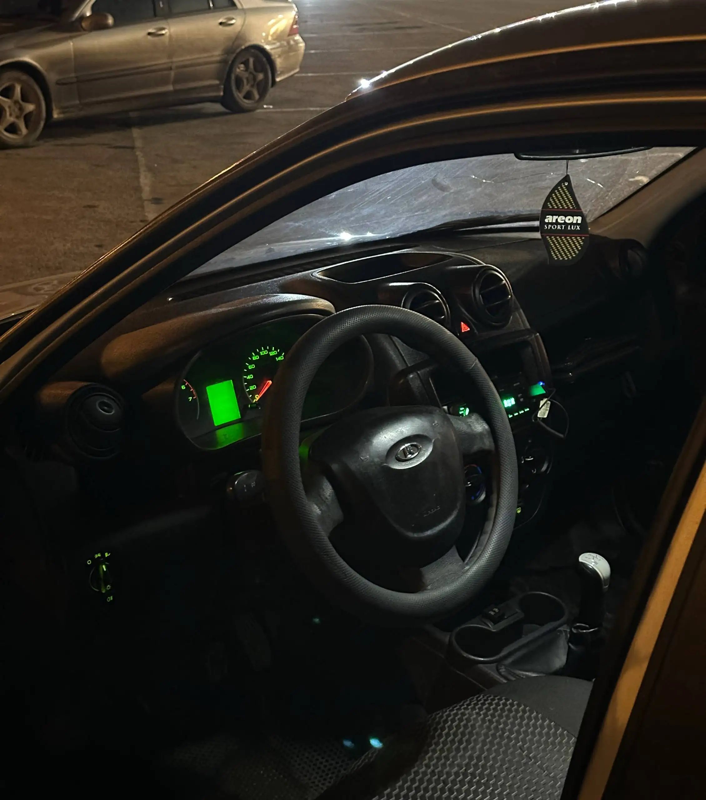 Lada Granta 2017 г.в. с кондиционером и газовым оборудованием - Легковые автомобили (Авто) в Оренбург