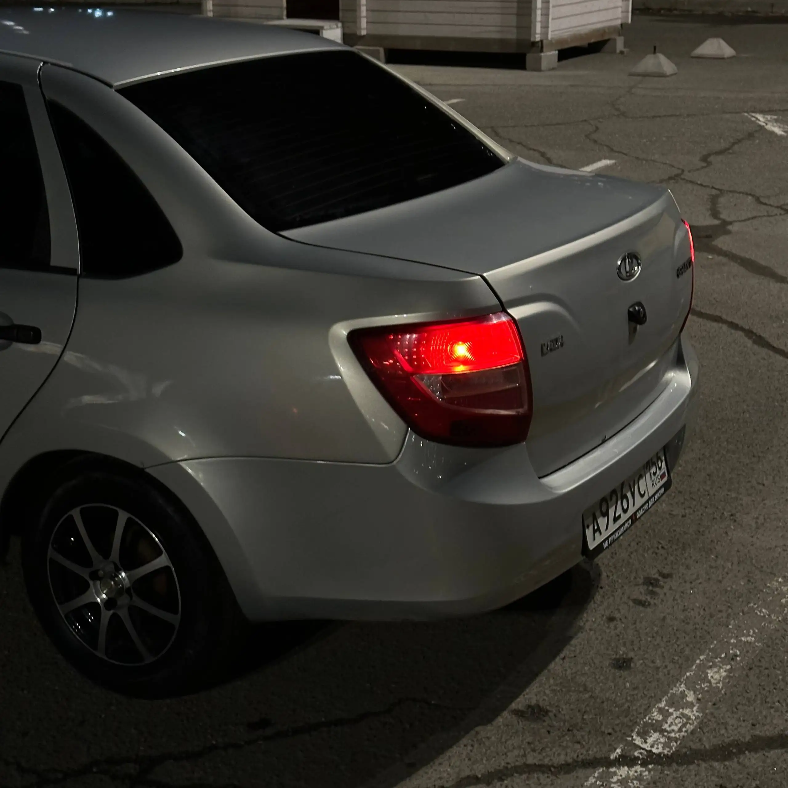 Lada Granta 2017 года выпуска с пробегом 175000 км - Авто в Оренбург