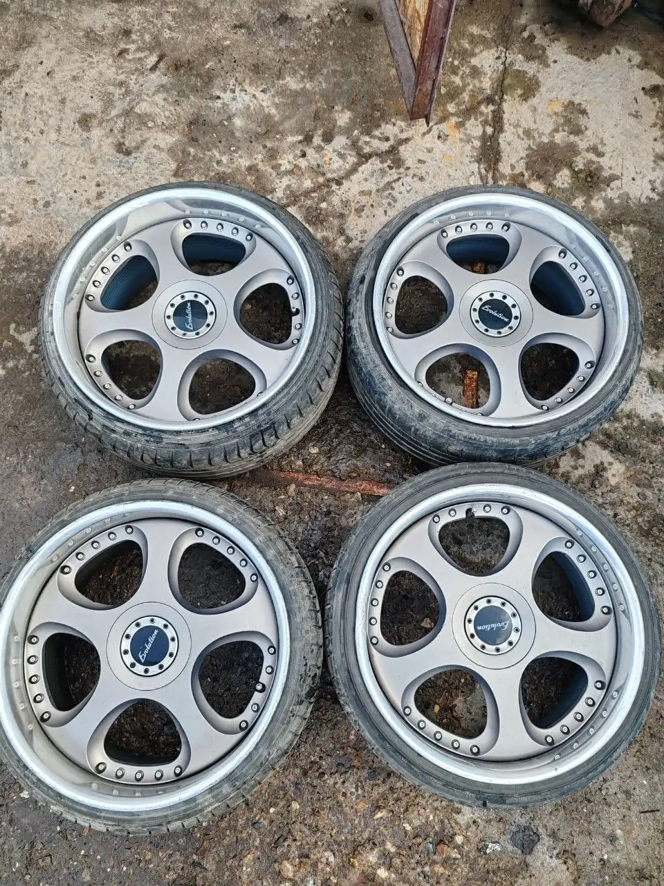 Диски R18 215/35 разболтовка 5*114.3 после правки - Диски (Авто) в Оренбург