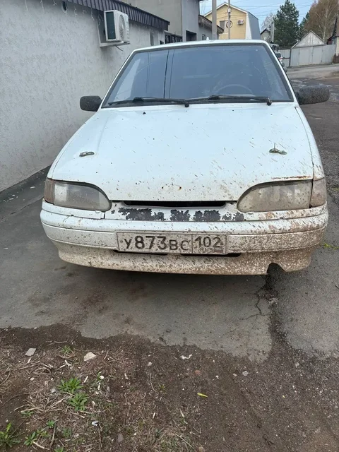 Автомобиль 2011 года с незначительными техническими проблемами - Авто в Оренбург