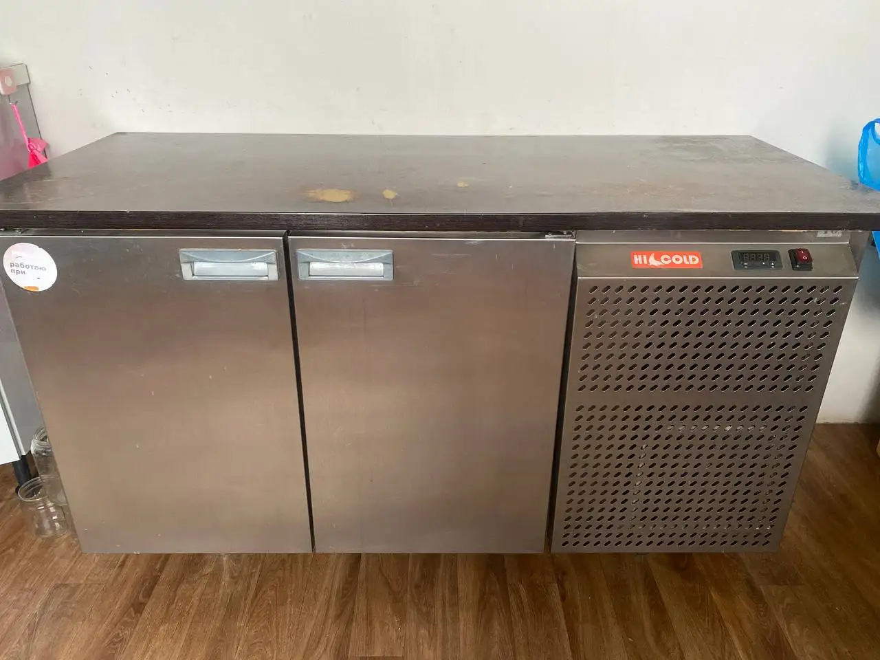 Продам холодильный стол Hicold GN 11/TN - Торговое оборудование (Готовый бизнес и оборудование) в Оренбург