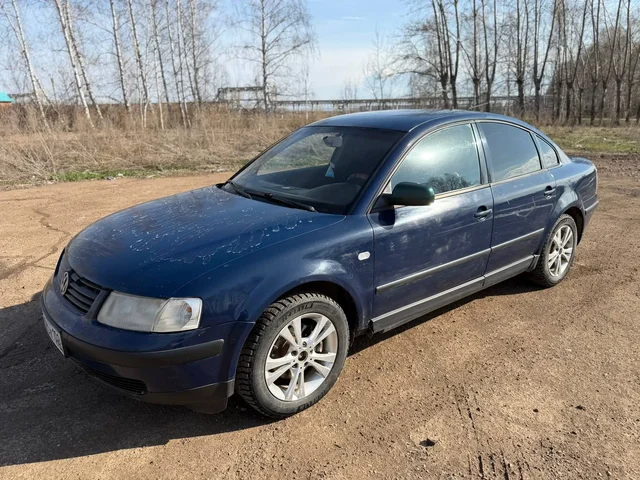 Volkswagen Passat B5 2000 года в хорошем состоянии - Мотоциклы в Туймазы