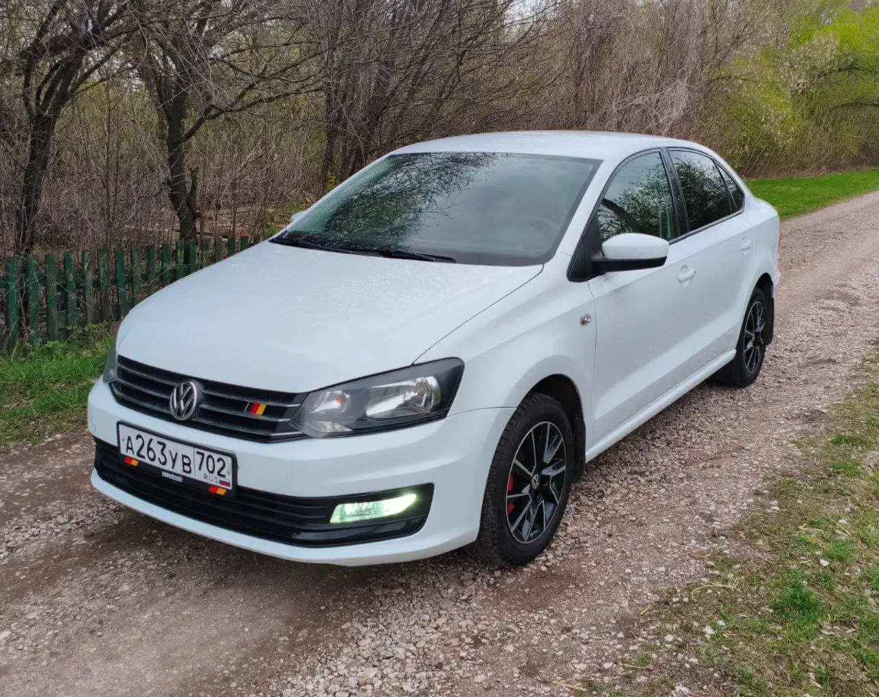 Volkswagen Polo Sedan 2015 - Легковые автомобили (Авто) в Стерлитамак