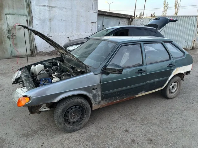 Lada 9 год - Volkswagen в Оренбург