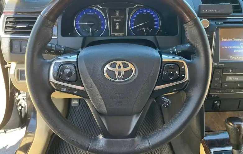 Toyota Camry 2017 - Легковые автомобили (Авто) в Оренбург