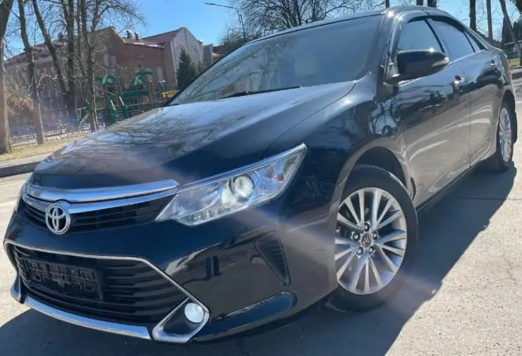 Toyota Camry 2017 - Легковые автомобили (Авто) в Оренбург