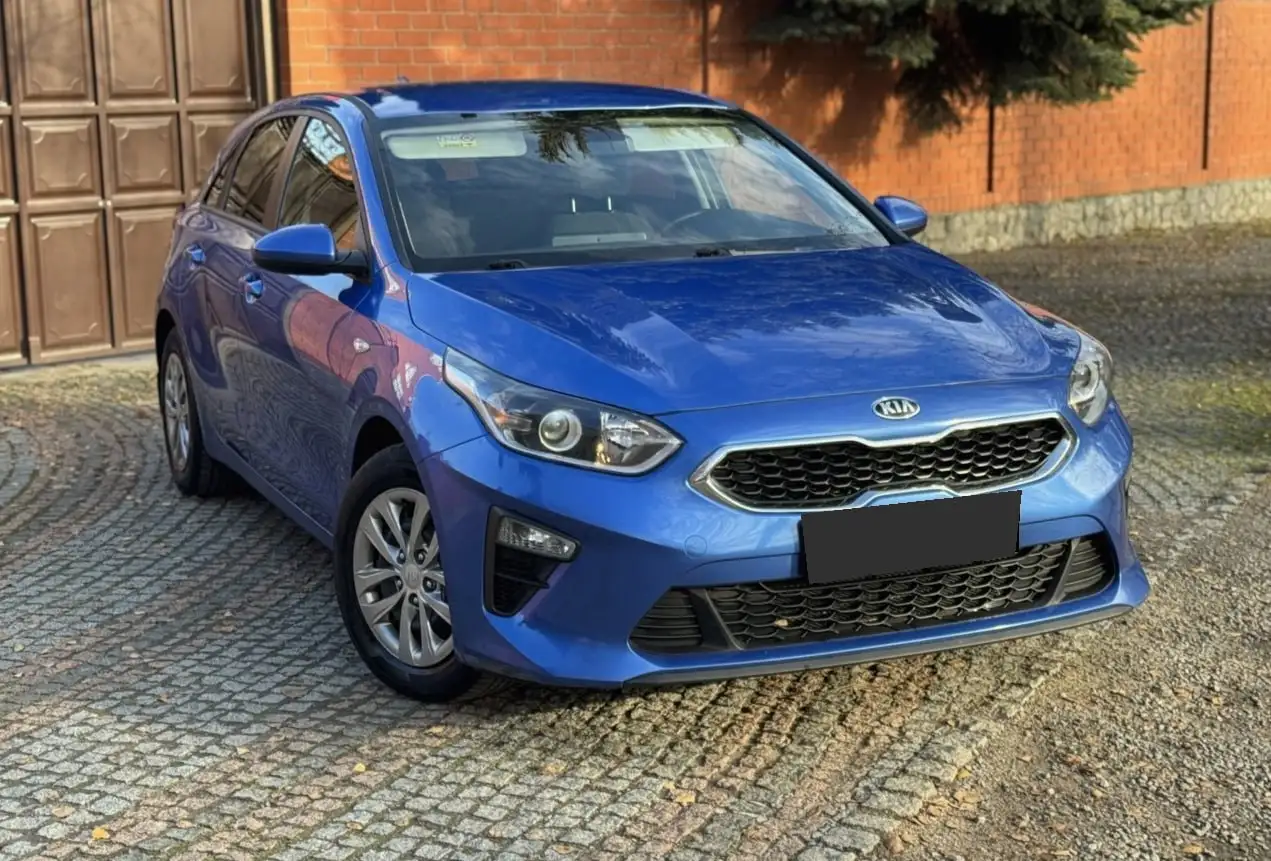 Kia Ceed 2019 III поколение, 1.6 л, 96 000 км - Kia (Авто) в Оренбург