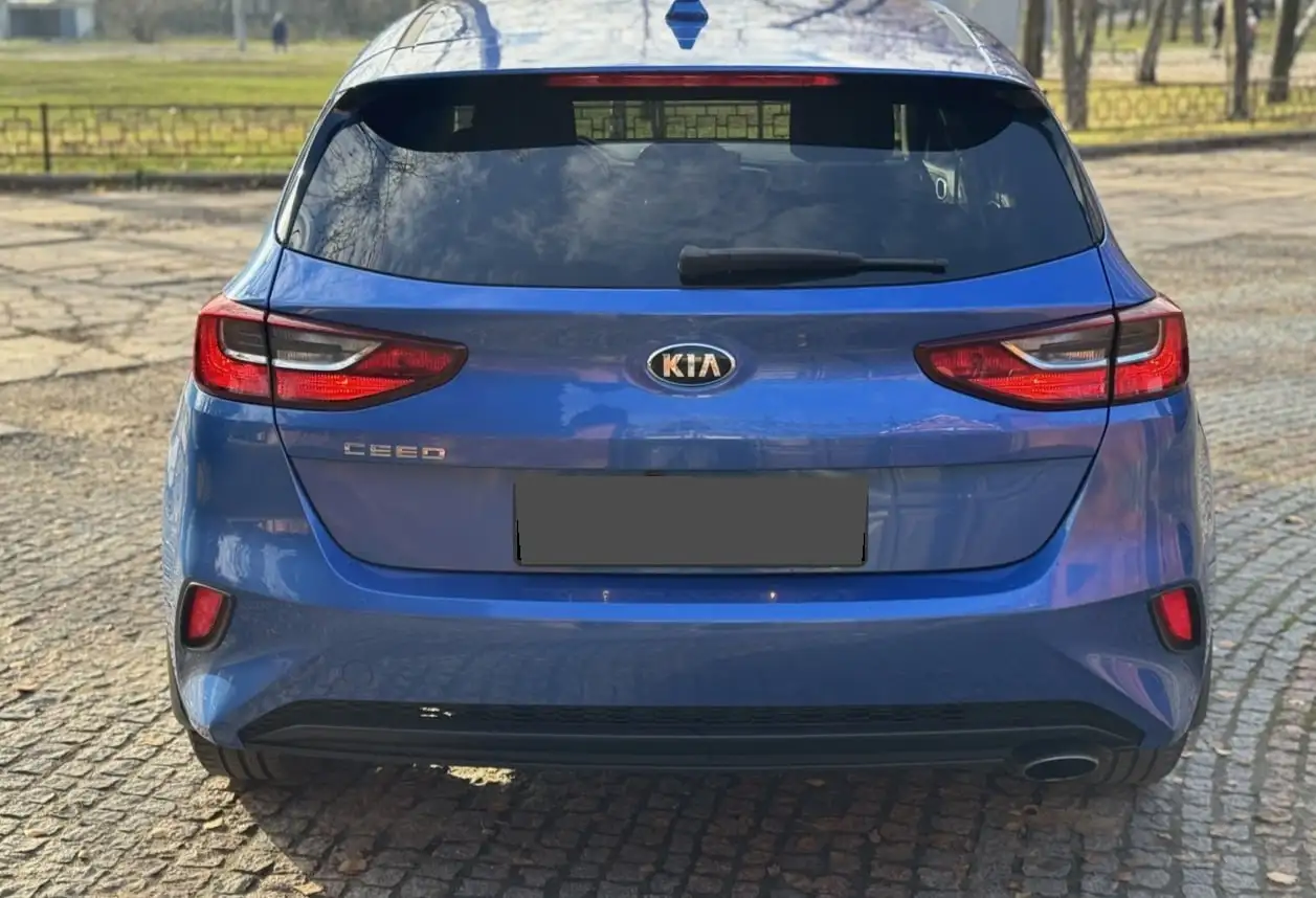 Kia Ceed 2019 III поколение, 1.6 л, 96 000 км - Kia (Авто) в Оренбург