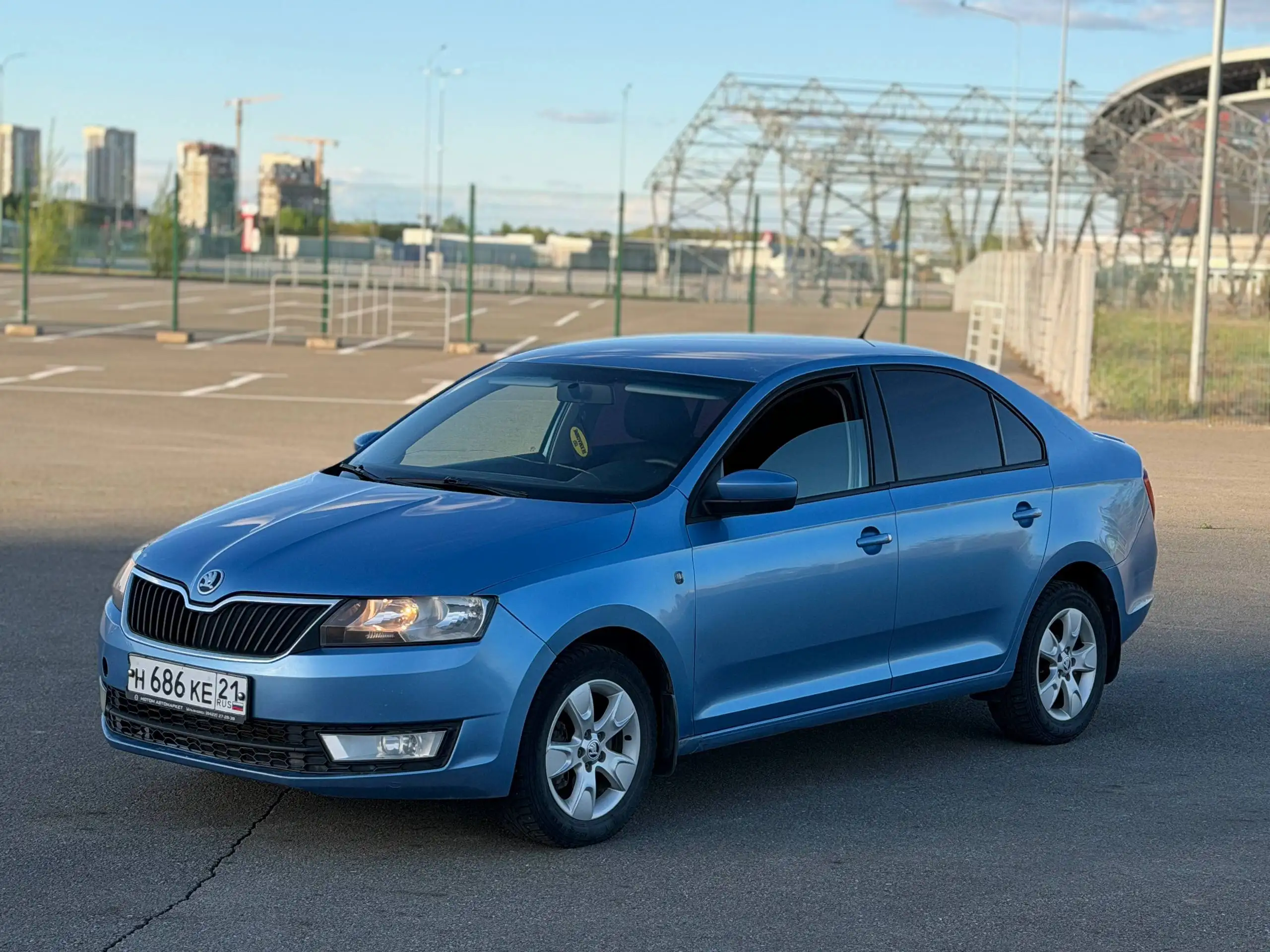 Шкода Рапид 1.4 автомат 2015 - Легковые автомобили (Авто) в Казань