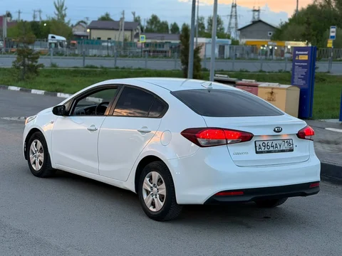 КИА ЦЕРАТО 3 РЕСТ 1.6 АВТОМАТ - Lexus ES в Оренбург