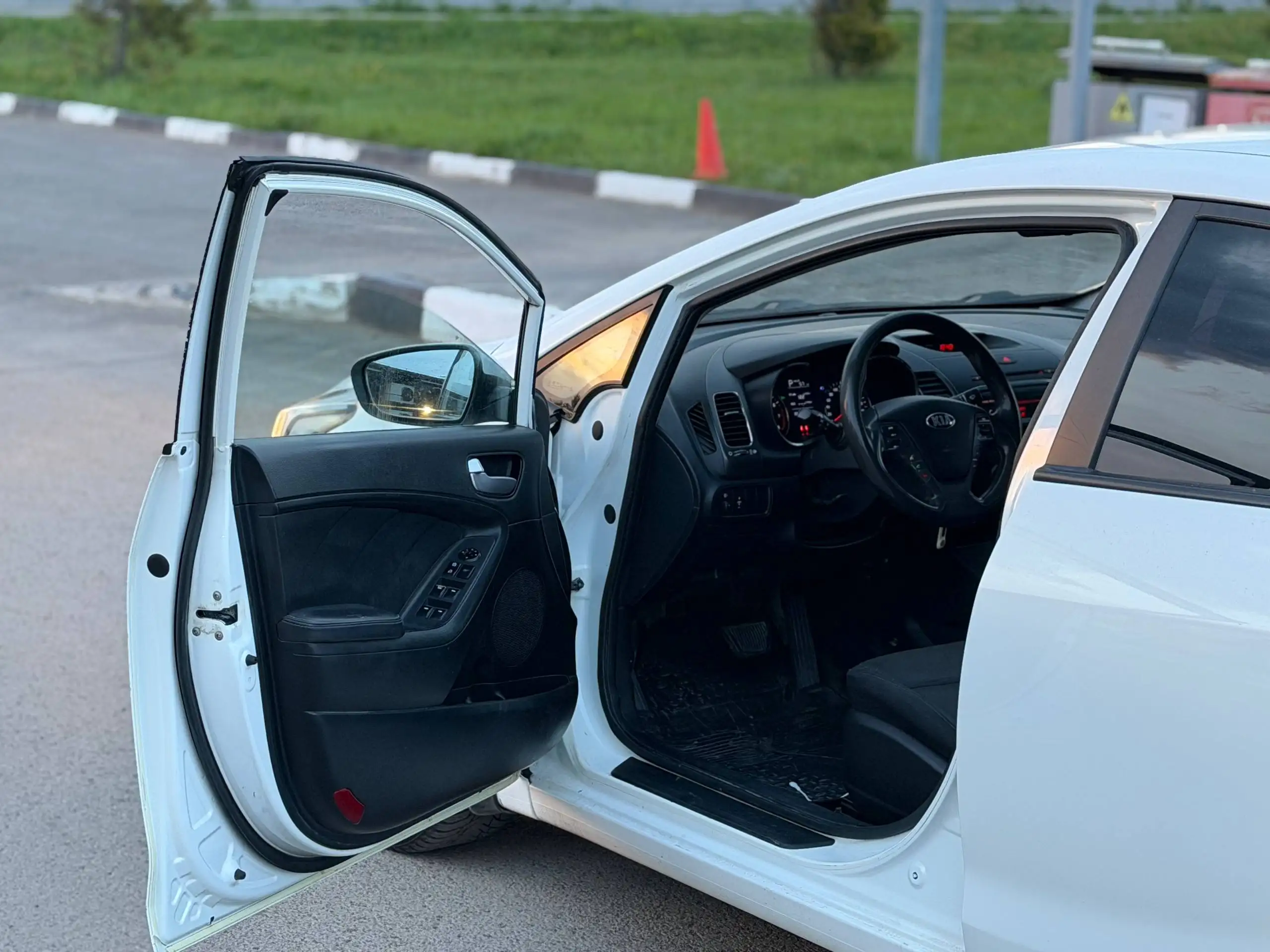 KIA CERATO 1.6 АВТОМАТ 2017 - Авто в Казань