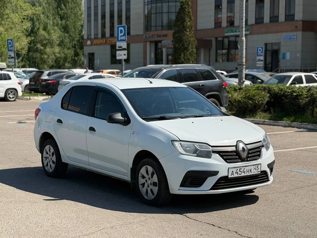 Renault Logan 2020 1.6 - Chevrolet Cobalt в Казань