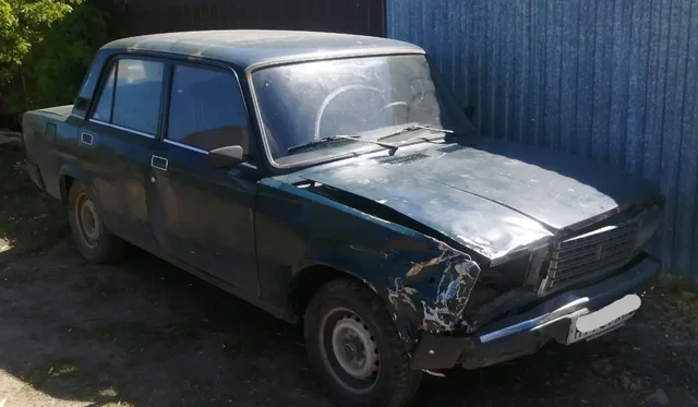 Toyota 2006 г. 38 000 км - Авто в Оренбург