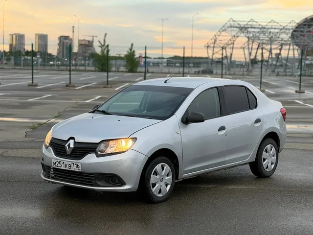 Renault Logan 2019 1.6 - Легковые автомобили в Казань