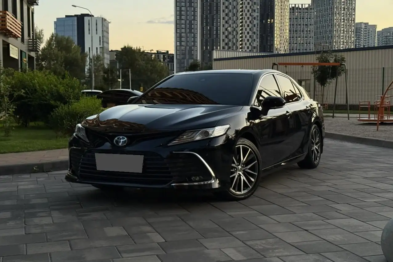 Toyota Camry 2021 - Легковые автомобили (Авто) в Оренбург